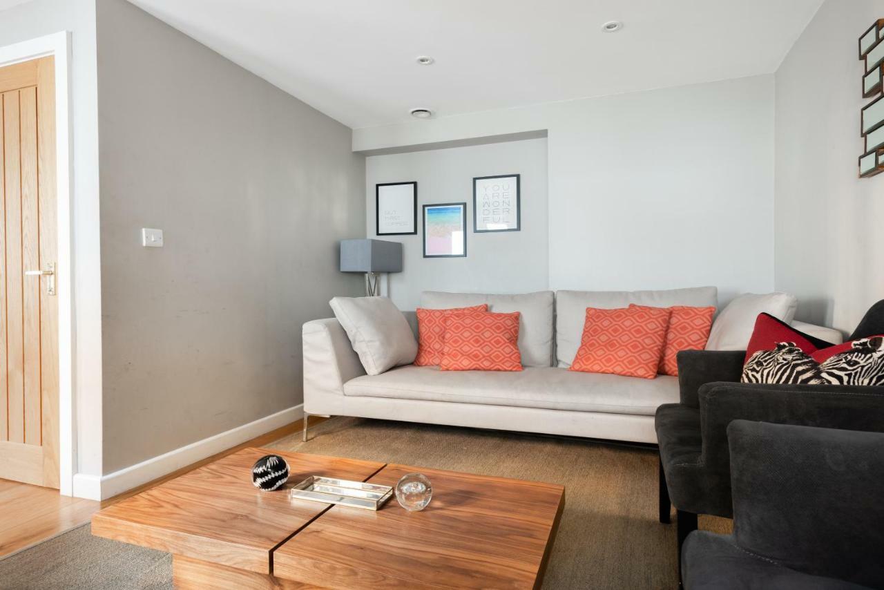 The Norfolk Maisonette - Lovely 4Bdr Mews Лондон Экстерьер фото