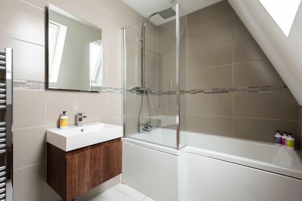 The Norfolk Maisonette - Lovely 4Bdr Mews Лондон Экстерьер фото