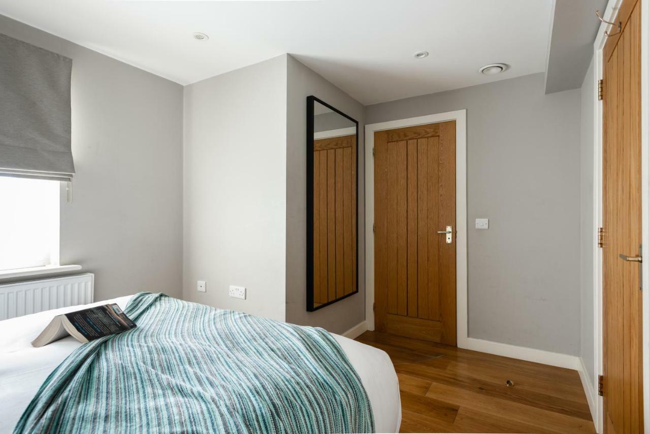 The Norfolk Maisonette - Lovely 4Bdr Mews Лондон Экстерьер фото