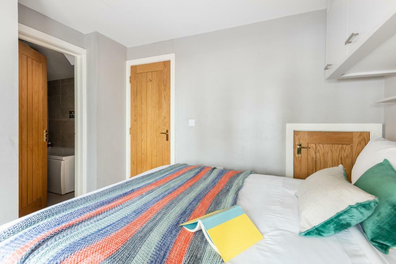 The Norfolk Maisonette - Lovely 4Bdr Mews Лондон Экстерьер фото